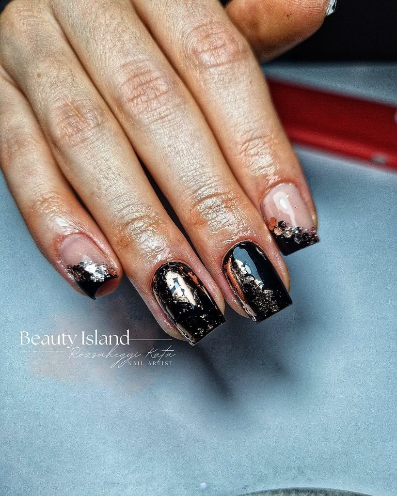 Foil-French-Tip-Black-Nails-Metallic-Magic