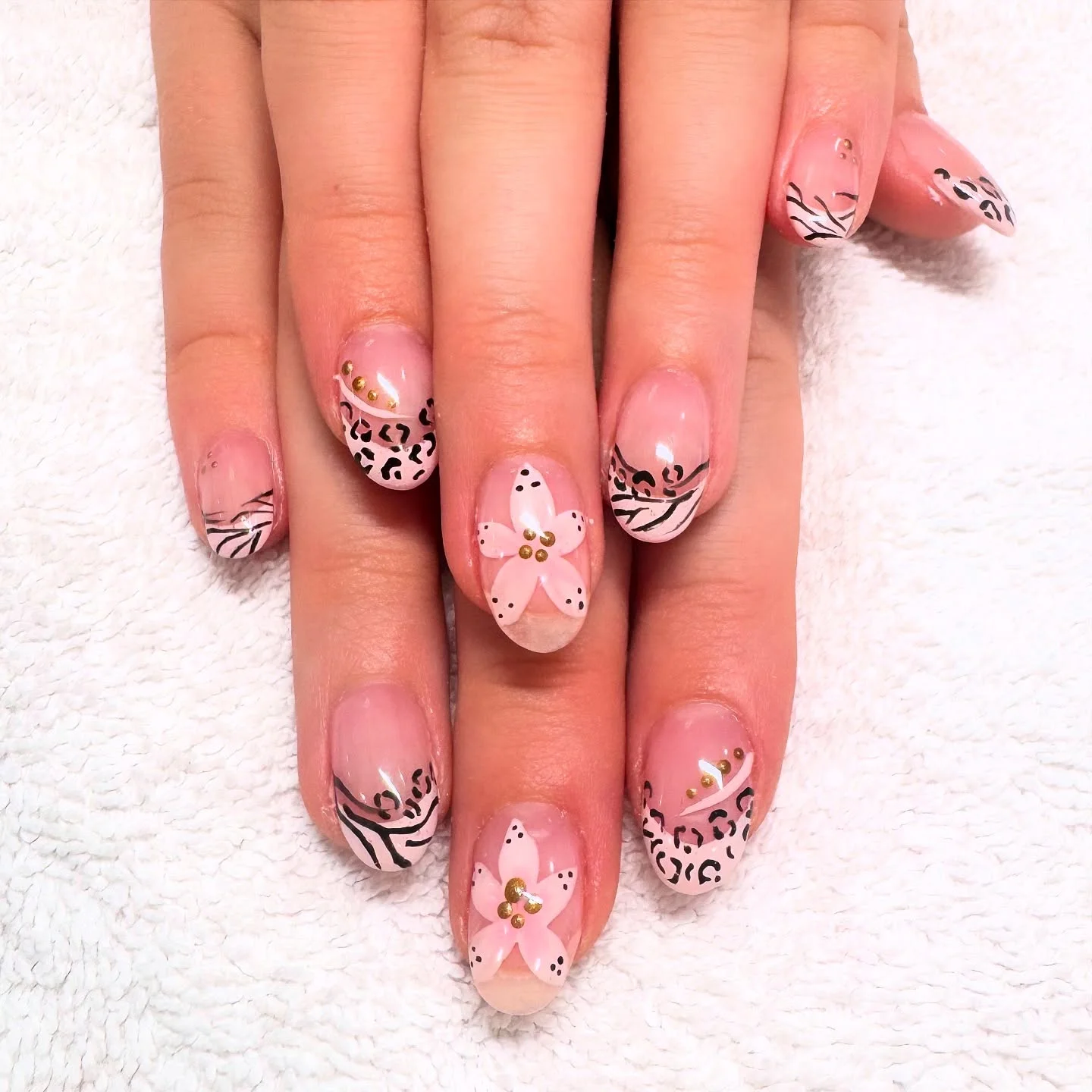 zebra flower Halloween French tip nails — fashionable cute halloween manicure