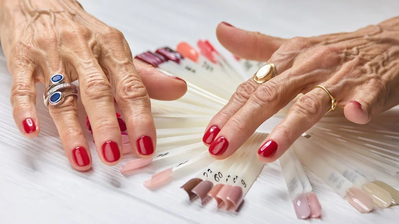 7 Nail Colors That Make Hands Look Younger After 60 (2026 Guide) 1 Nail Colors That Make Hands Look Younger