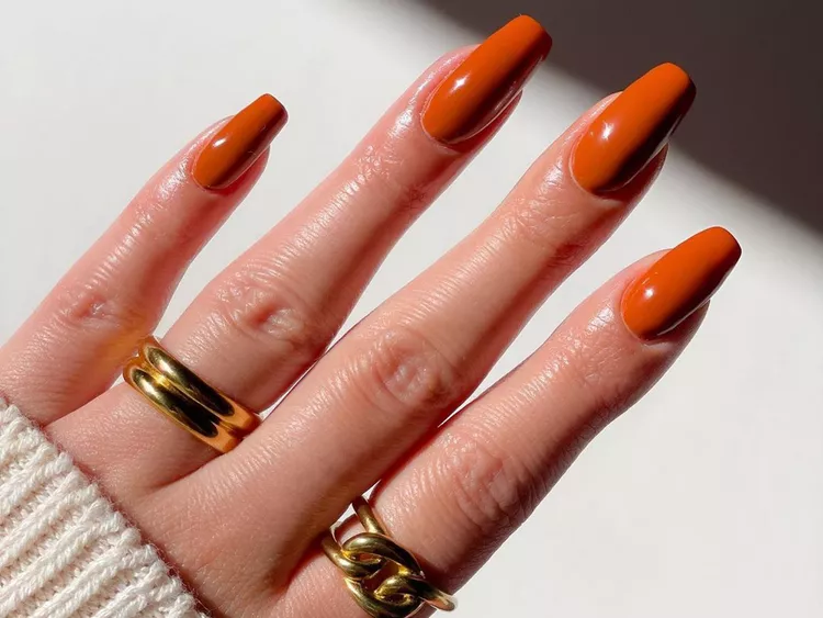 41 Summer to Fall Transition Nail Ideas for 2026 10 Pumpkin Spice (but make it chic) nail design for summer to fall transition 2026